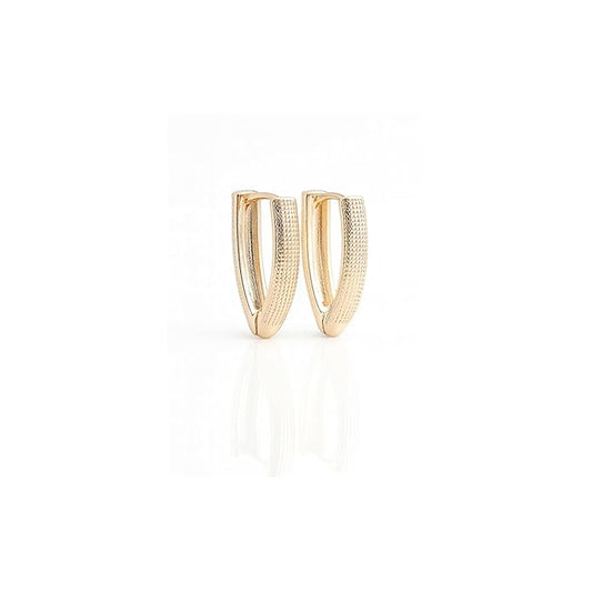 Belle Bijoux Gold-Finish Textured Hoop Earrings for Women – Modern Chic Jewelry for Daily Use, Outings, Parties, and Special Occasions