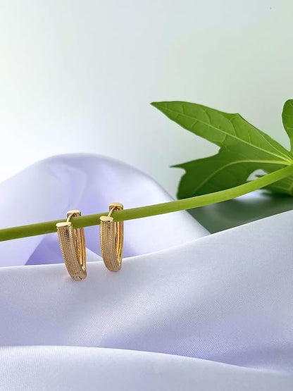 Belle Bijoux Gold-Finish Textured Hoop Earrings for Women – Modern Chic Jewelry for Daily Use, Outings, Parties, and Special Occasions