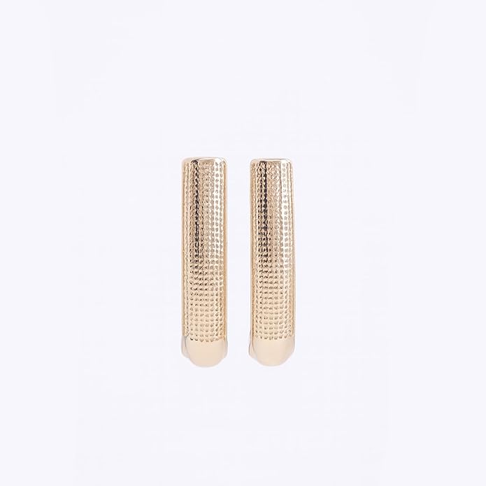 Belle Bijoux Gold-Finish Textured Hoop Earrings for Women – Modern Chic Jewelry for Daily Use, Outings, Parties, and Special Occasions